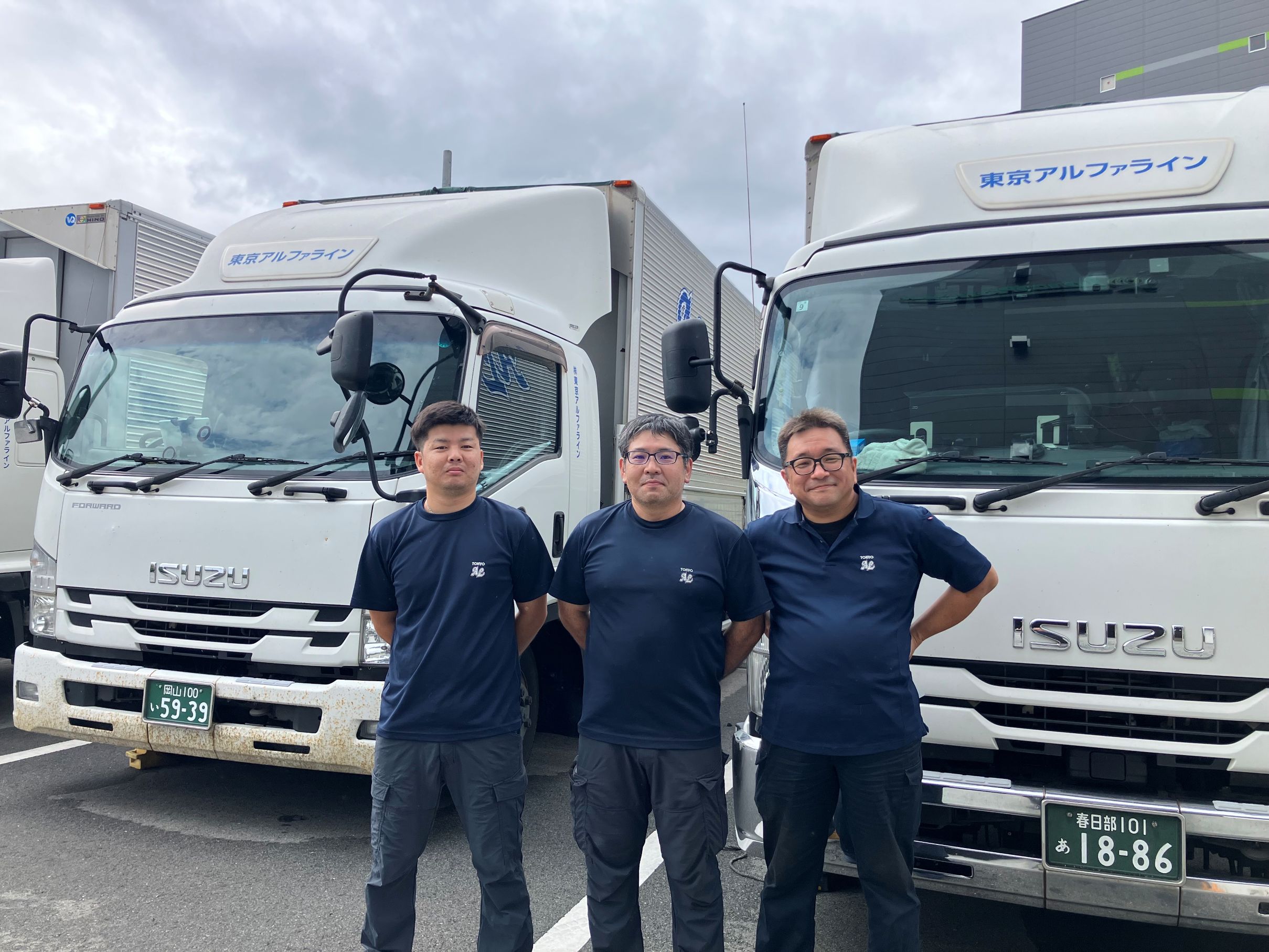 株式会社東京アルファライン 西関東営業所の正社員 大型トラックドライバー トラックドライバー求人イメージ