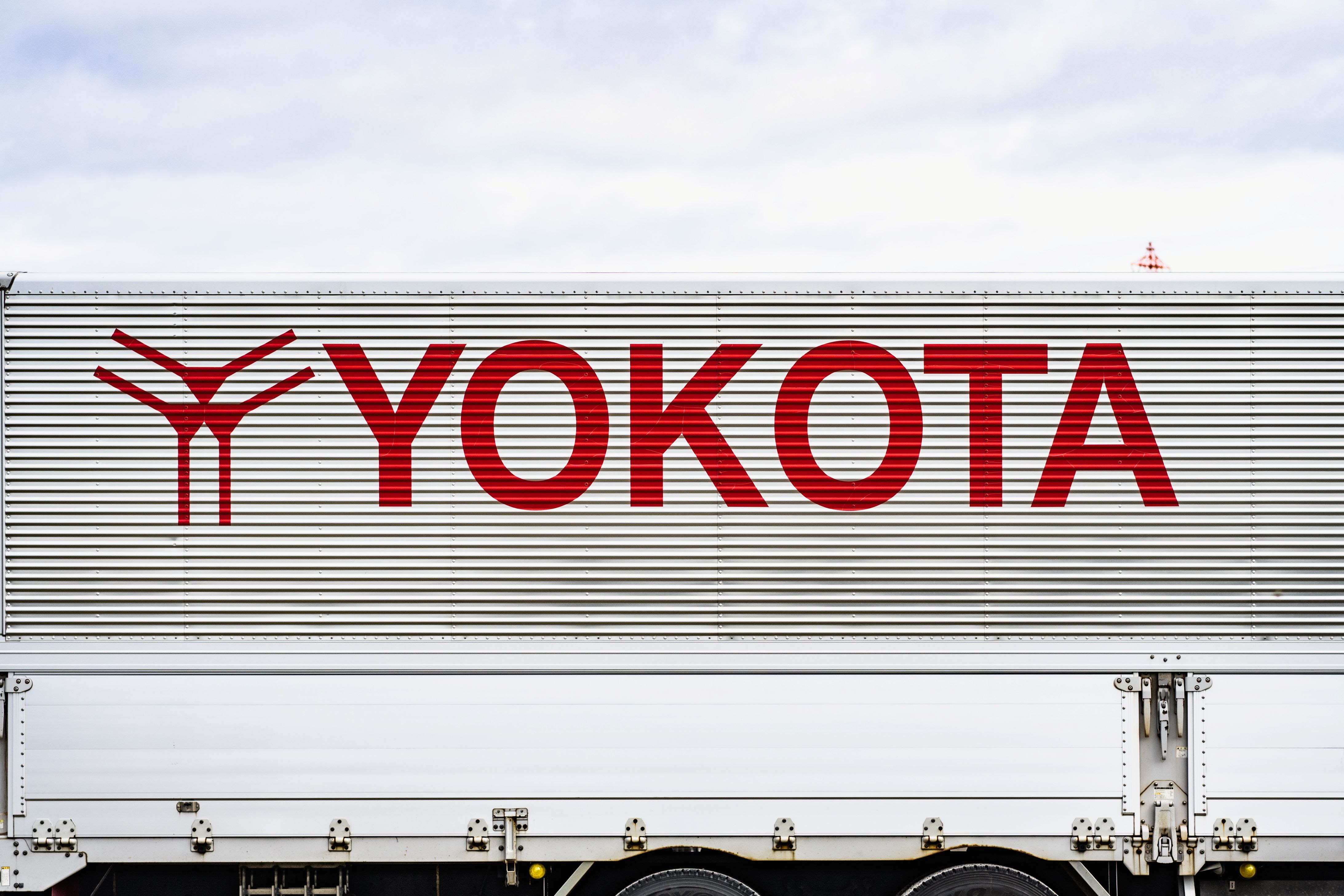 株式会社ヨコタエンタープライズ 神奈川営業所の正社員 中型トラックドライバー トラックドライバーの求人情報イメージ2