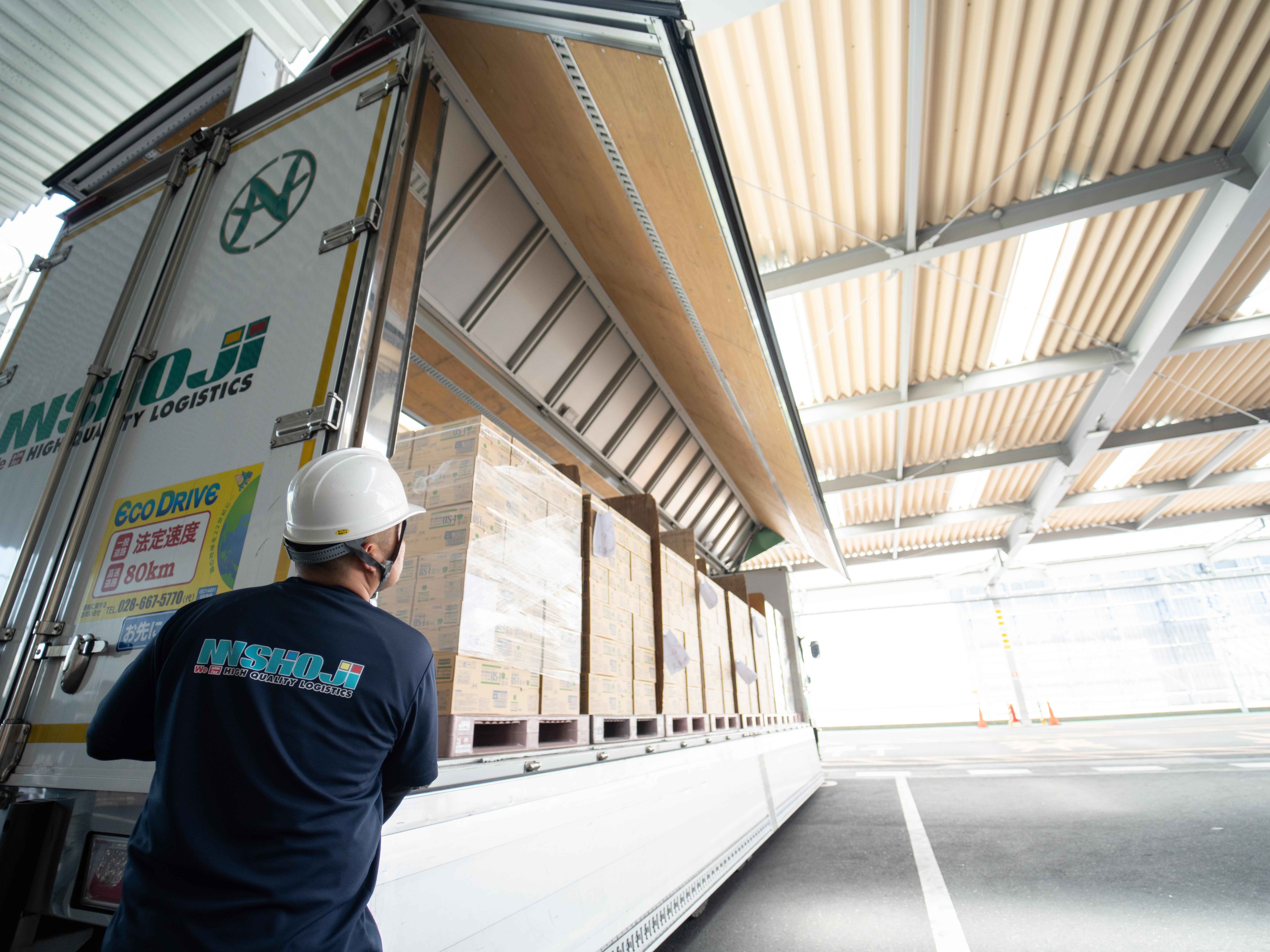 エヌエヌ商事株式会社 千葉・佐倉営業所の正社員 中型トラックドライバー トラックドライバーの求人情報イメージ5