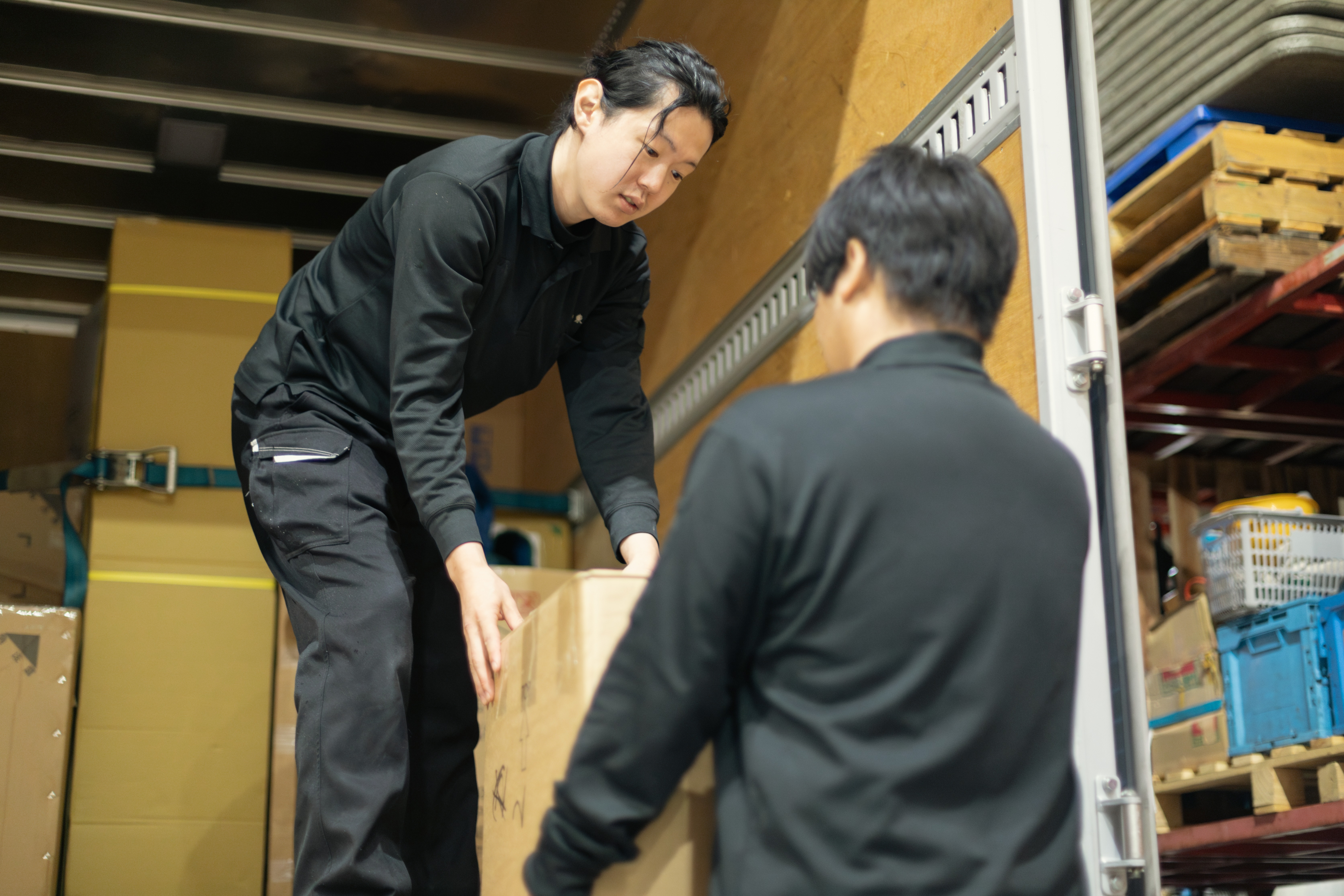 株式会社東葉物流 本社営業所の正社員 中型トラックドライバー 大型トラックドライバー トラックドライバー 軽貨物運送求人イメージ