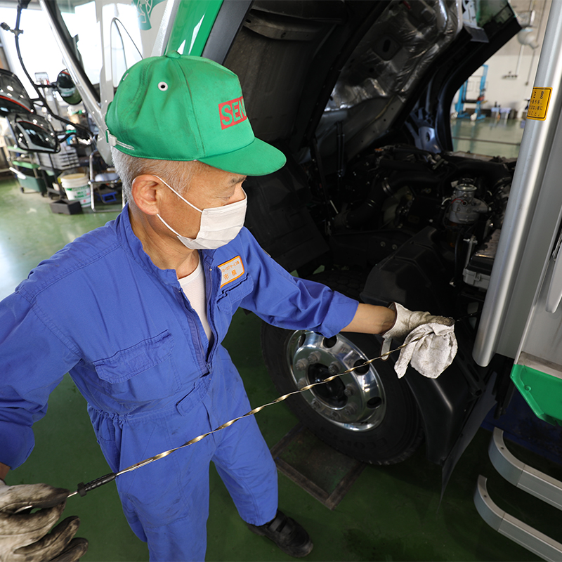 埼玉センコーロジサービス株式会社 伊奈整備工場の正社員 整備士 トラックドライバー 軽貨物運送求人イメージ