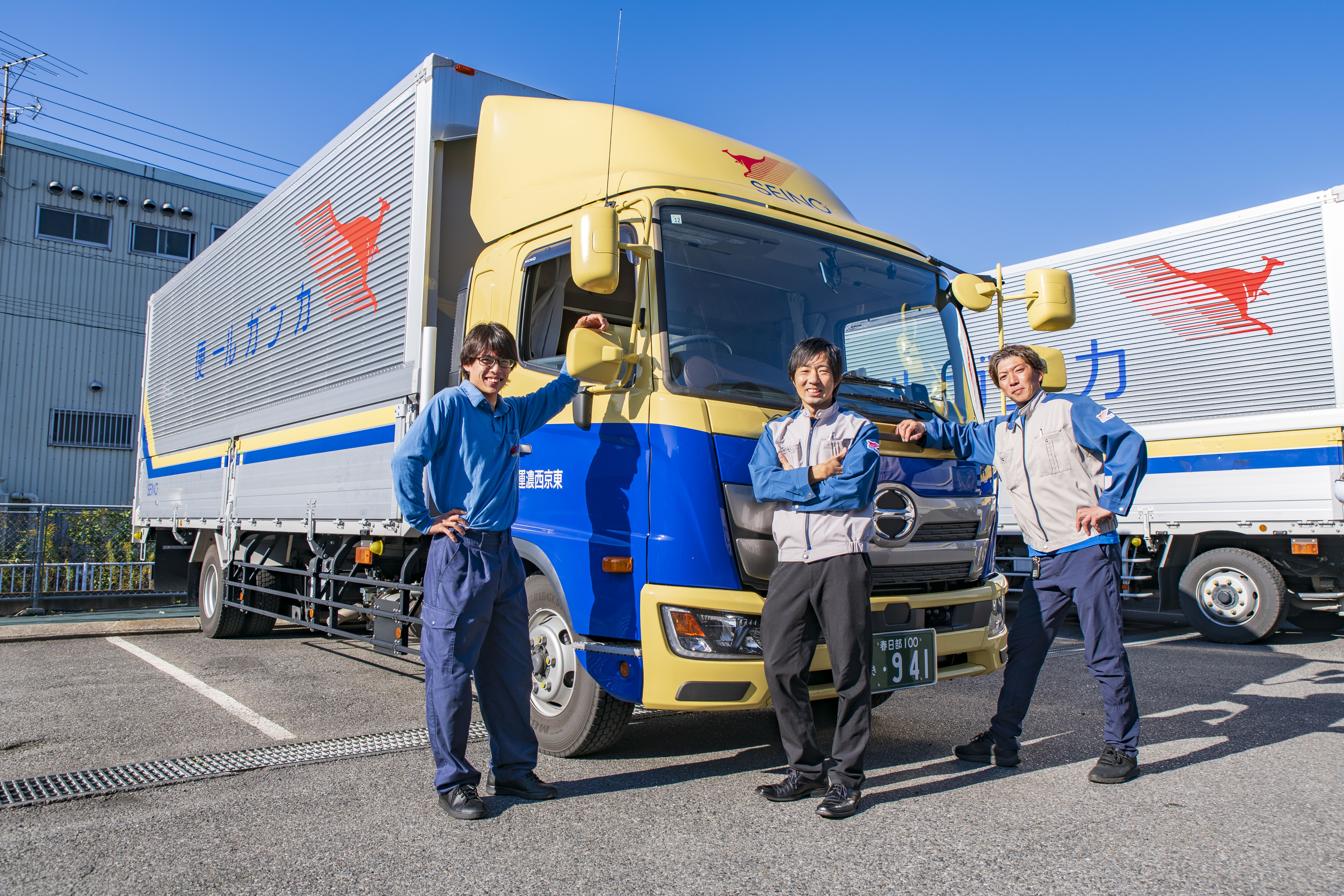 東京西濃運輸株式会社 柏総合物流センターの正社員 中型トラックドライバー トラックドライバー求人イメージ